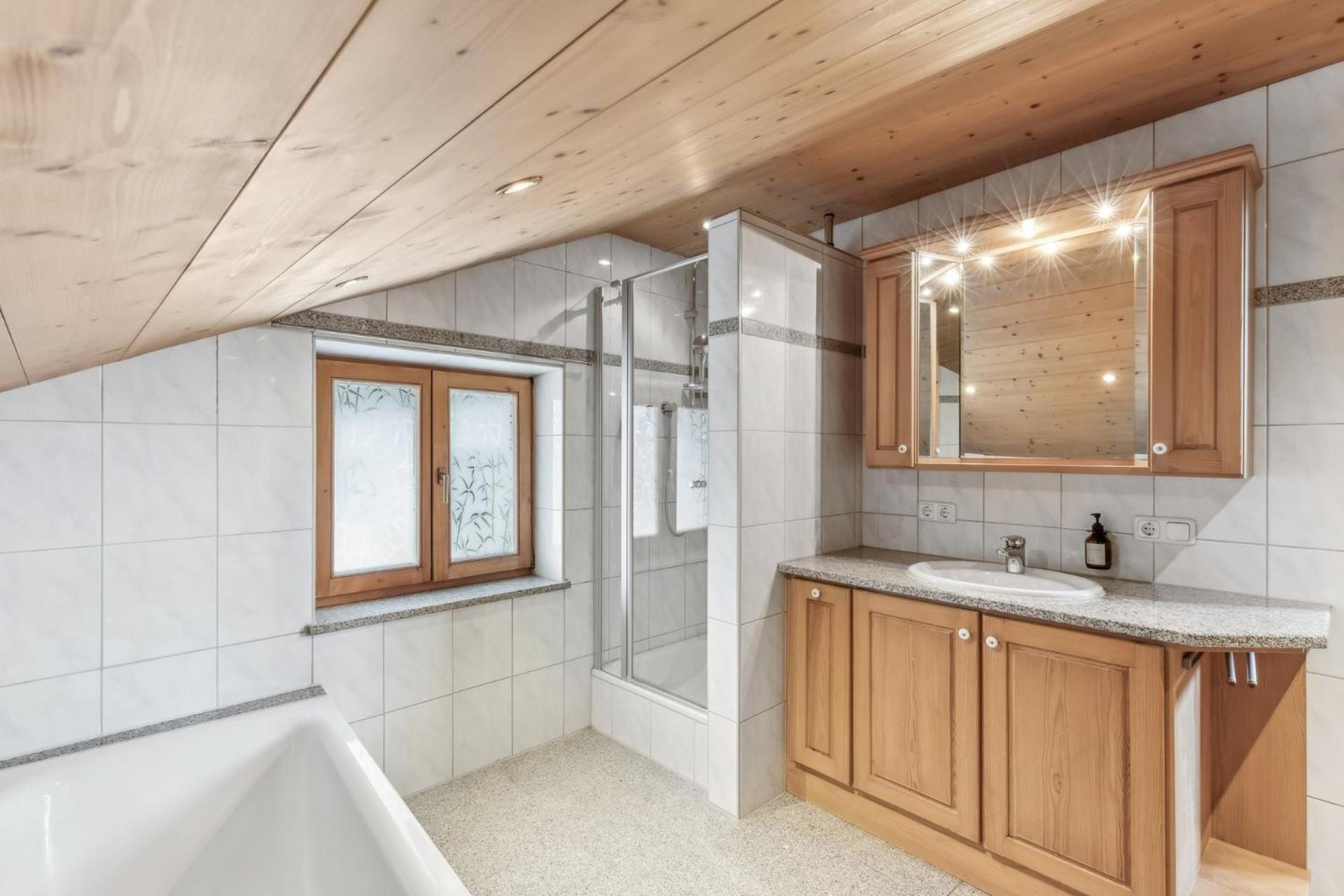 Casa Primavera - Grosse Stadtvilla Im Zentrum Miesbachs Extérieur photo